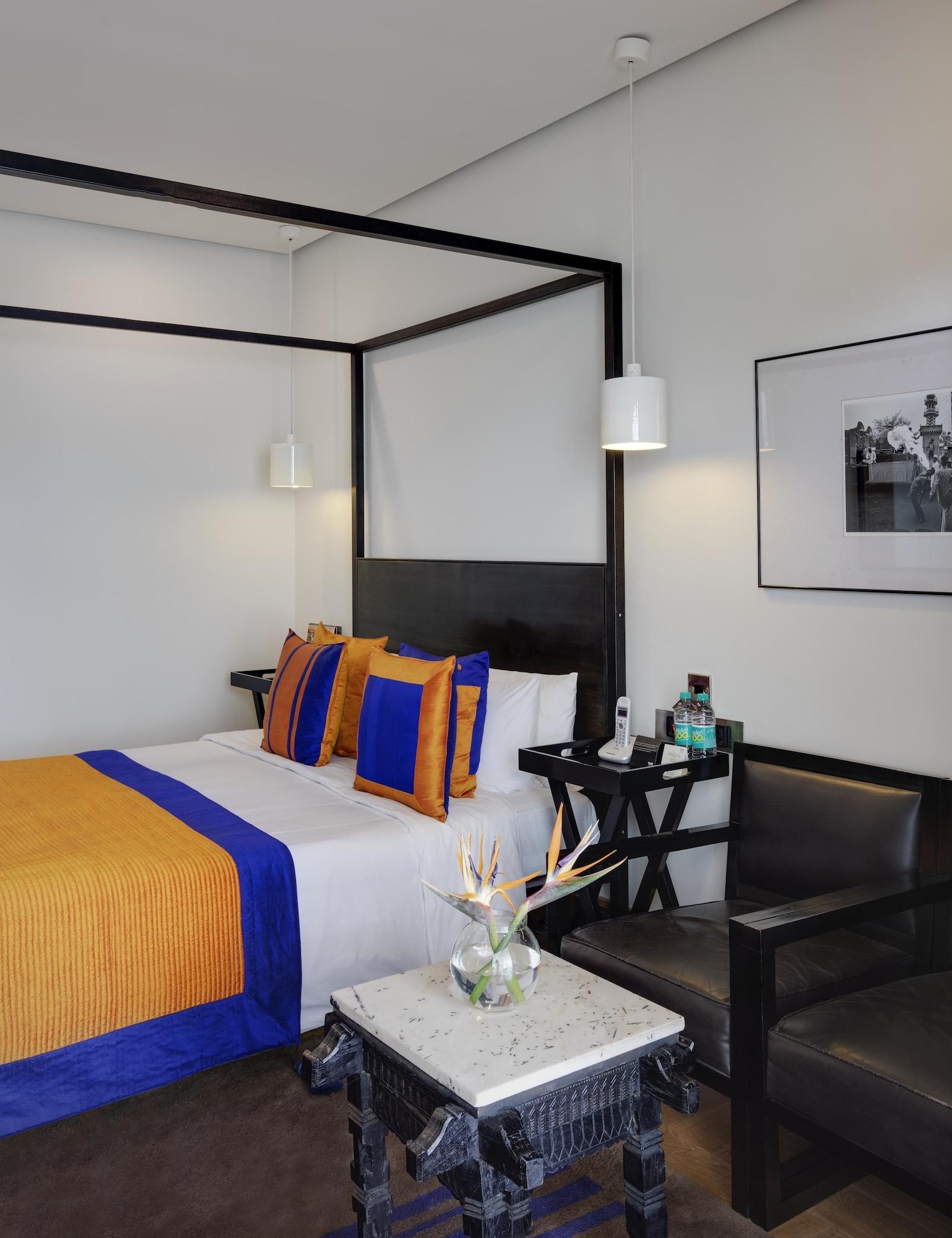 فندق ذا بارك بنغالور المظهر الخارجي الصورة A room at the Taj Bengal