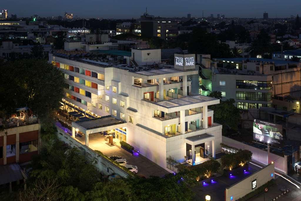 فندق ذا بارك بنغالور المظهر الخارجي الصورة The Blue Sky Inn