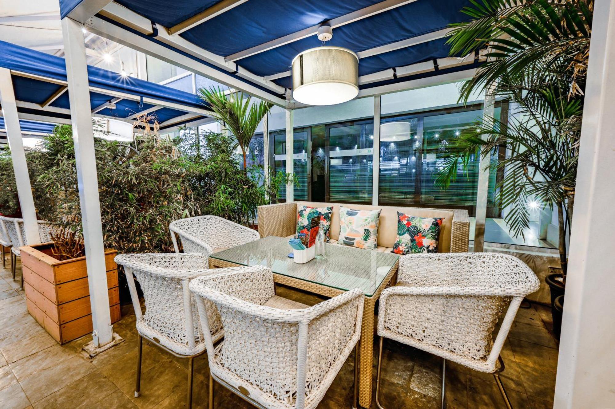 فندق ذا بارك بنغالور المظهر الخارجي الصورة The interior of the restaurant