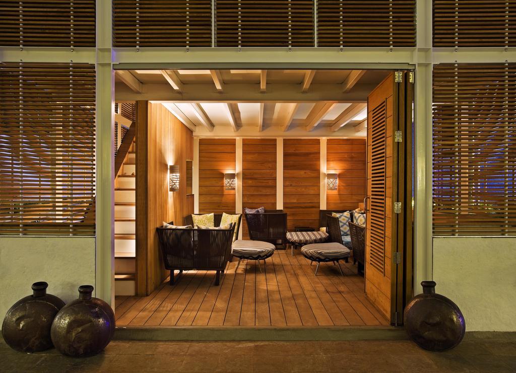 فندق ذا بارك بنغالور المظهر الخارجي الصورة The interior of a suite at the Mandarin Oriental, Munich