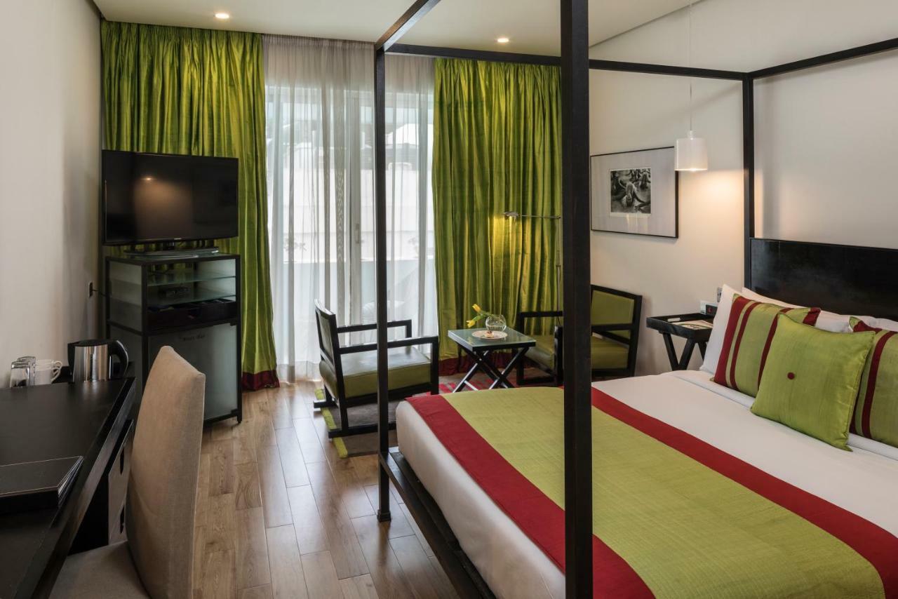 فندق ذا بارك بنغالور المظهر الخارجي الصورة A room at the hotel